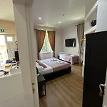 Vatican Garden House 4* Rzym