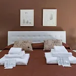 Pensjonat Vatican Garden House 4*