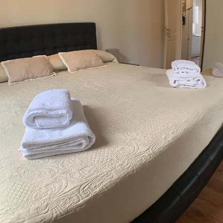 בית הארחה Vatican Garden House 4*