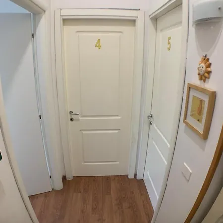 בית הארחה Vatican Garden House רומא
