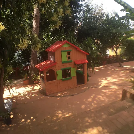 Vatican Garden House בית הארחה
