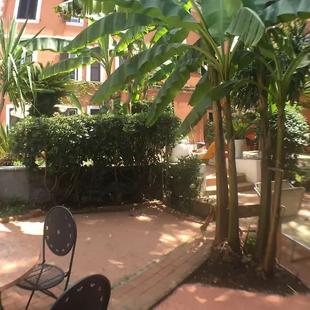 בית הארחה Vatican Garden House